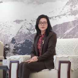 周亚 头像
